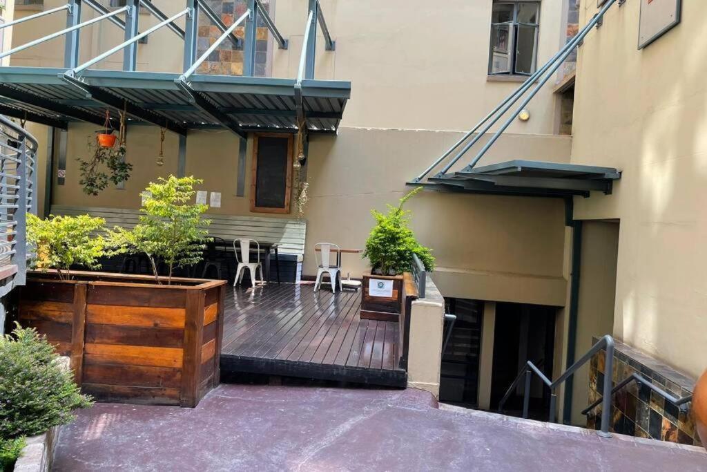 Mabungubwe Hotel Apartments - Home Away From Home โจฮันเนสเบิร์ก ภายนอก รูปภาพ