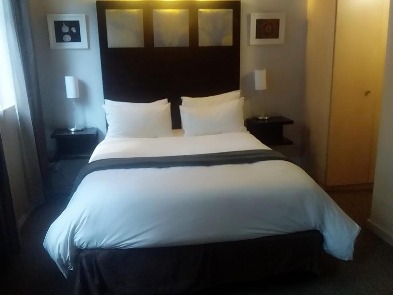 Mabungubwe Hotel Apartments - Home Away From Home โจฮันเนสเบิร์ก ภายนอก รูปภาพ